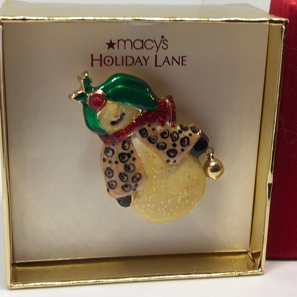 A limited edition Macy’s holiday brooch Jewelry Limited Ed Snow Man